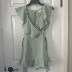 Green/pistachio color Pink Lily Romper. Size small. Never worn.